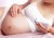 Körperpflege mit Babybauch