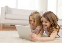 maedchen-internet--syda-productions maedchen-internet--syda-productions